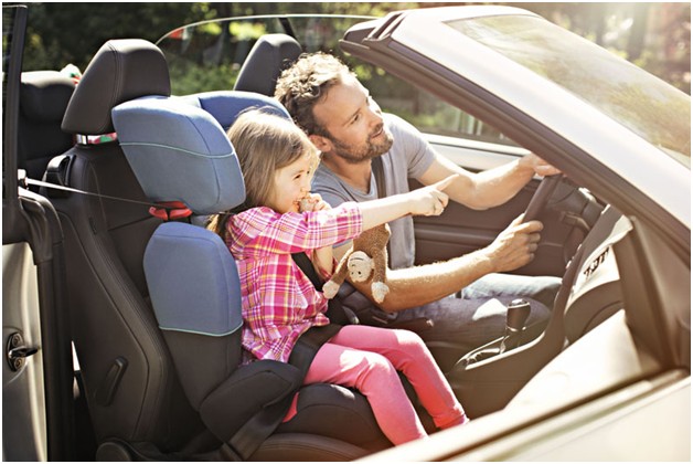 Как обеспечить безопасность ребёнка в машине? Выбираем автокресло